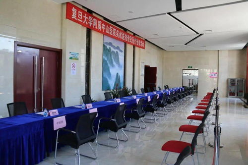 長興鎮(zhèn)開展'服務(wù)百姓健康行動(dòng)'便民醫(yī)療咨詢活動(dòng)，提升居民健康福祉